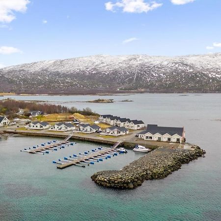 Idyllisk Sjohus Pa Naurstad Bodo Exterior photo